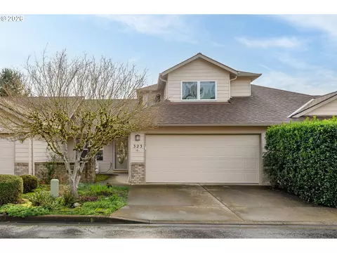 323 NE Fircrest Pl, Mcminnville, OR 97128
