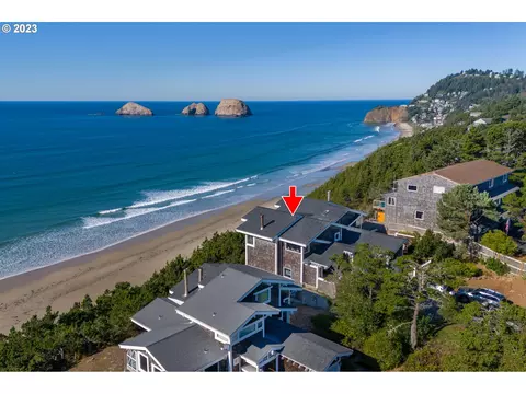 210 Capes Dr, Oceanside, OR 97134