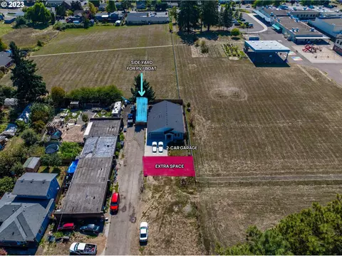 920 Hardcastle Ave, Woodburn, OR 97071