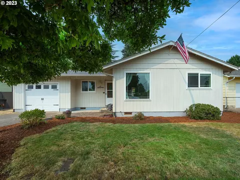 860 55th St, Springfield, OR 97478