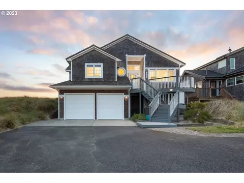 35400 Sunset Dr, Pacific City, OR 97135