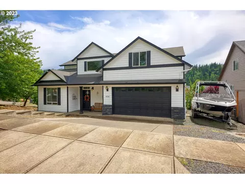 426 Ike Mooney Rd NE, Silverton, OR 97381
