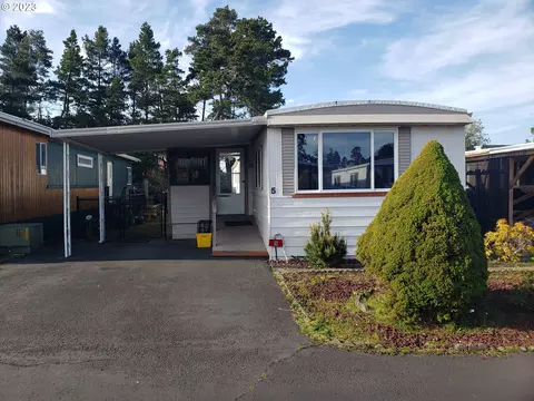 3760 Highway 101 #5, Florence, OR 97439