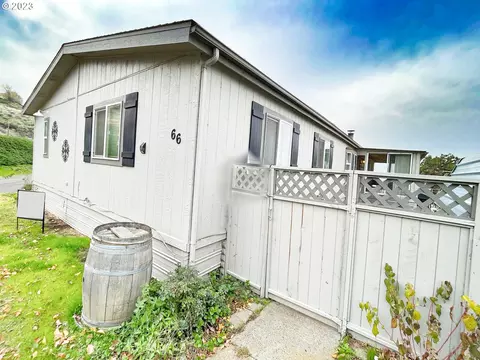 3564 E 2nd St #66, The Dalles, OR 97058