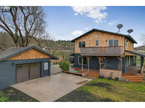 28532 Gimpl Hill Rd, Eugene, OR 97402