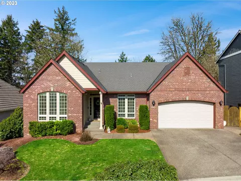 2831 NW Birkendene St, Portland, OR 97229