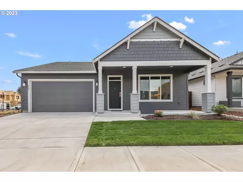 729 SE 38th St, Battle Ground, WA 98604