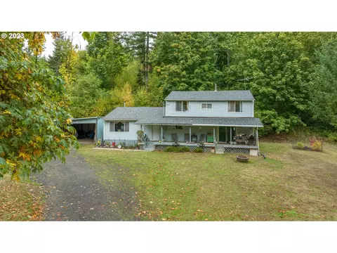 7260 Ash Ave, Grand Ronde, OR 97347