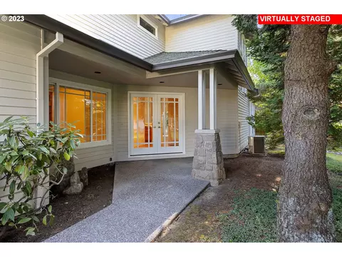 22255 Chelan Loop, West Linn, OR 97068