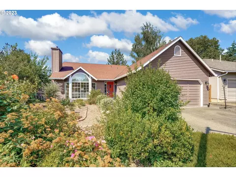 1585 NW 175th Pl, Beaverton, OR 97006