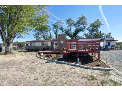 73559 Hart Ln, Pendleton, OR 97801