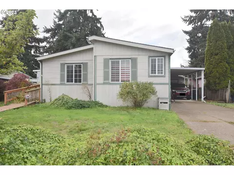 1958 Mctavish Ct, Springfield, OR 97477