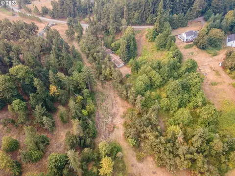 33385 Craig Loop, Cottage Grove, OR 97424