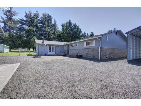 109 Studebaker Pl, Castle Rock, WA 98611