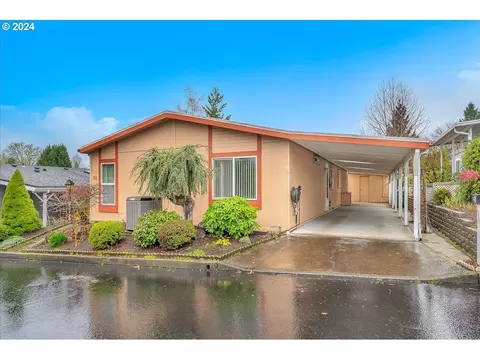100 SW 195th Ave #92, Beaverton, OR 97006
