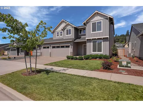 791 Ike Mooney Rd, Silverton, OR 97381