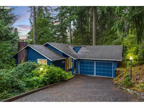 2830 Warren St, Eugene, OR 97405