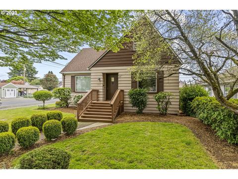 2803 Hemlock St, Longview, WA 98632