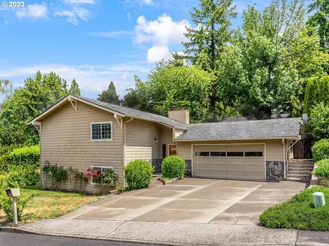 10102 SW 36th Ct, Portland, OR 97219