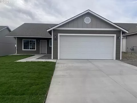 396 Costanza Ave, Umatilla, OR 97882