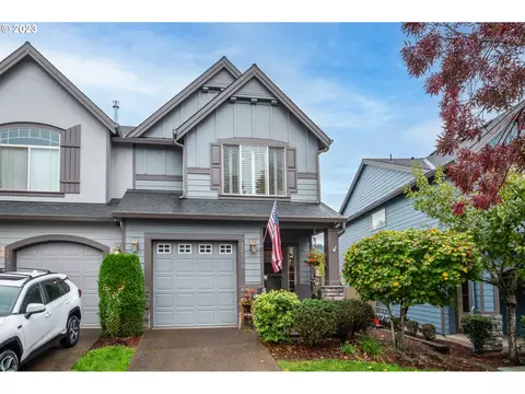 16508 SE Scoria Ln, Damascus, OR 97089