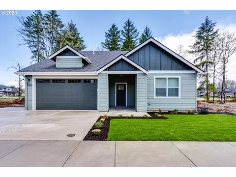87665 8th St #6, Veneta, OR 97487