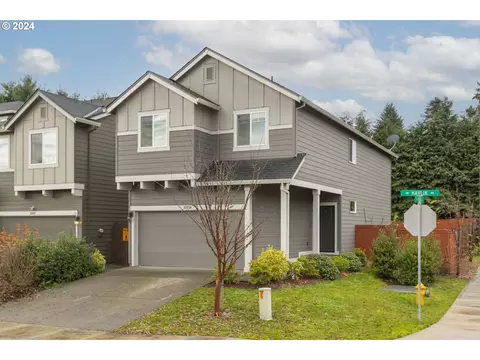 33258 SW Havlik Dr, Scappoose, OR 97056