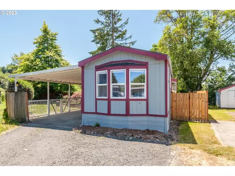 5600 Mt Solo Rd #62, Longview, WA 98632