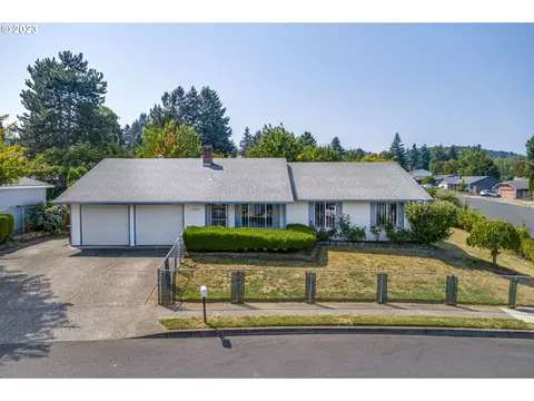2019 SW Eastwood Ave, Gresham, OR 97080