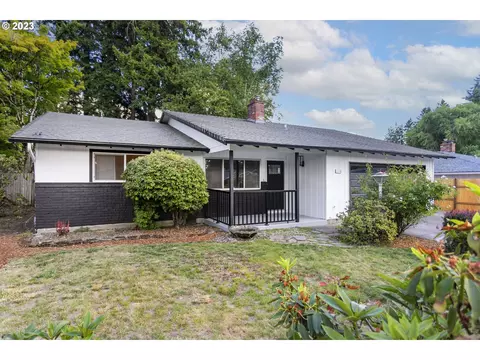 10936 SE Wood Ave, Milwaukie, OR 97222