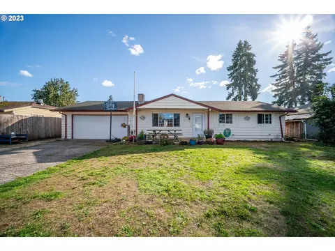 12101 NE 79th St, Vancouver, WA 98682