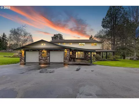 9449 NW Kaiser Rd, Portland, OR 97231
