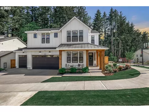 15096 SE Tenderfoot Ln, Happy Valley, OR 97086