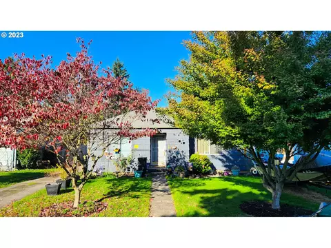 10741 NE Skidmore St, Portland, OR 97220