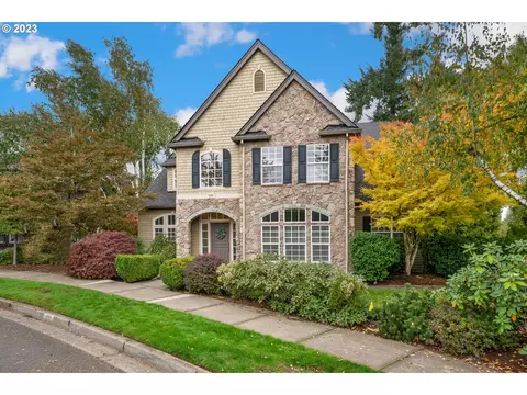 3371 Coeur D Alene Dr, West Linn, OR 97068