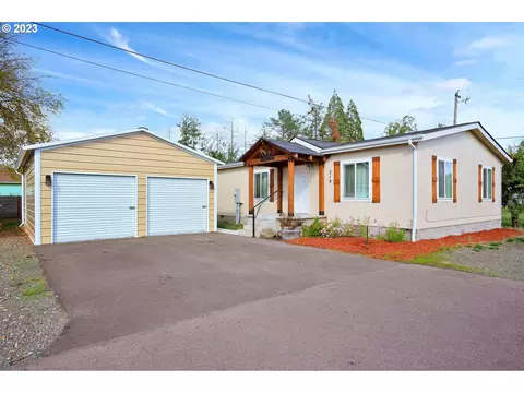 319 Charlotte St NE, Albany, OR 97322