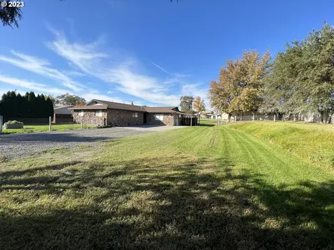 1633 Vincent Ln, Hermiston, OR 97838