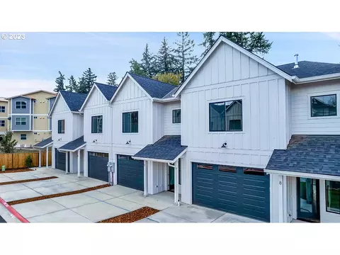 11015 NE 26th St, Vancouver, WA 98684