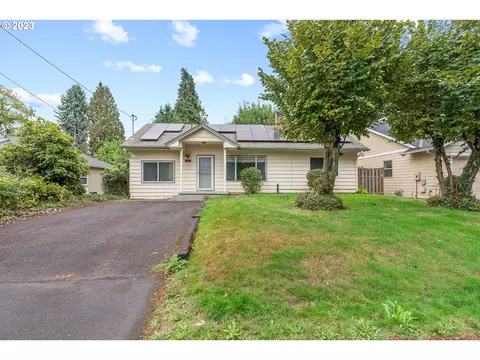 10302 SE 40th Ave, Milwaukie, OR 97222