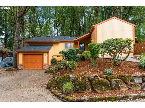 3830 Oak Hollow Ln, Salem, OR 97302