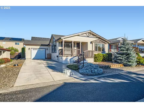 5101 NE 121st Ave #131, Vancouver, WA 98682