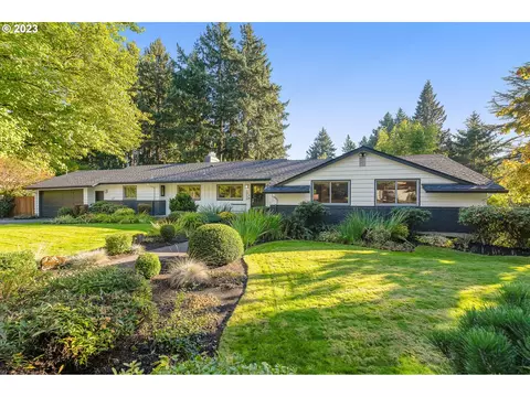 10130 SW Arborcrest Way, Portland, OR 97225