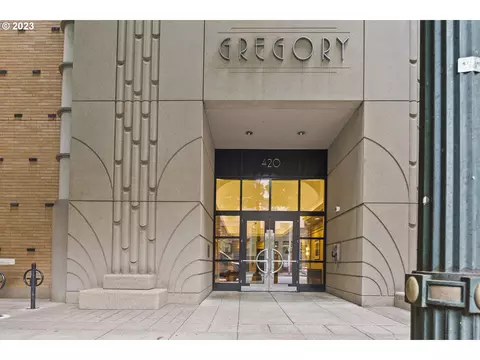 420 NW 11th Ave #611, Portland, OR 97209