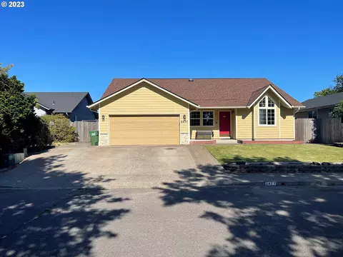 2471 Mangan St, Eugene, OR 97402
