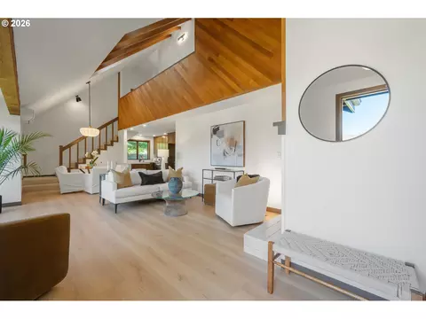 Living - 4411 Dillard Rd, Eugene, OR 97405 photo 1 of 6