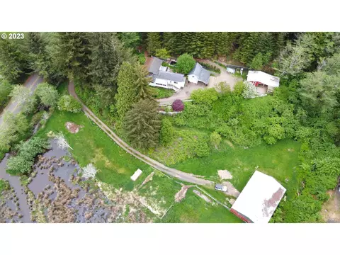 61710 Old Wagon Rd, Coos Bay, OR 97420