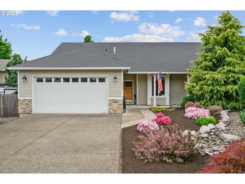 16359 Wayne Dr, Oregon City, OR 97045