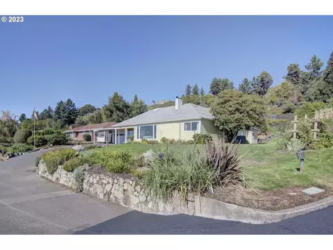 6070 Clair St, Vancouver, WA 98661