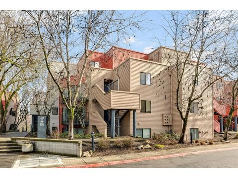 730 NW Naito Pkwy #E29, Portland, OR 97209