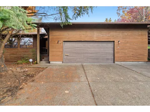 8003 N Crawford St, Portland, OR 97203